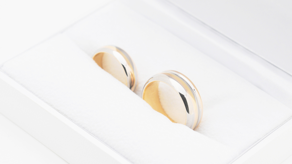 ゴールド結婚指輪横並び型ケース
